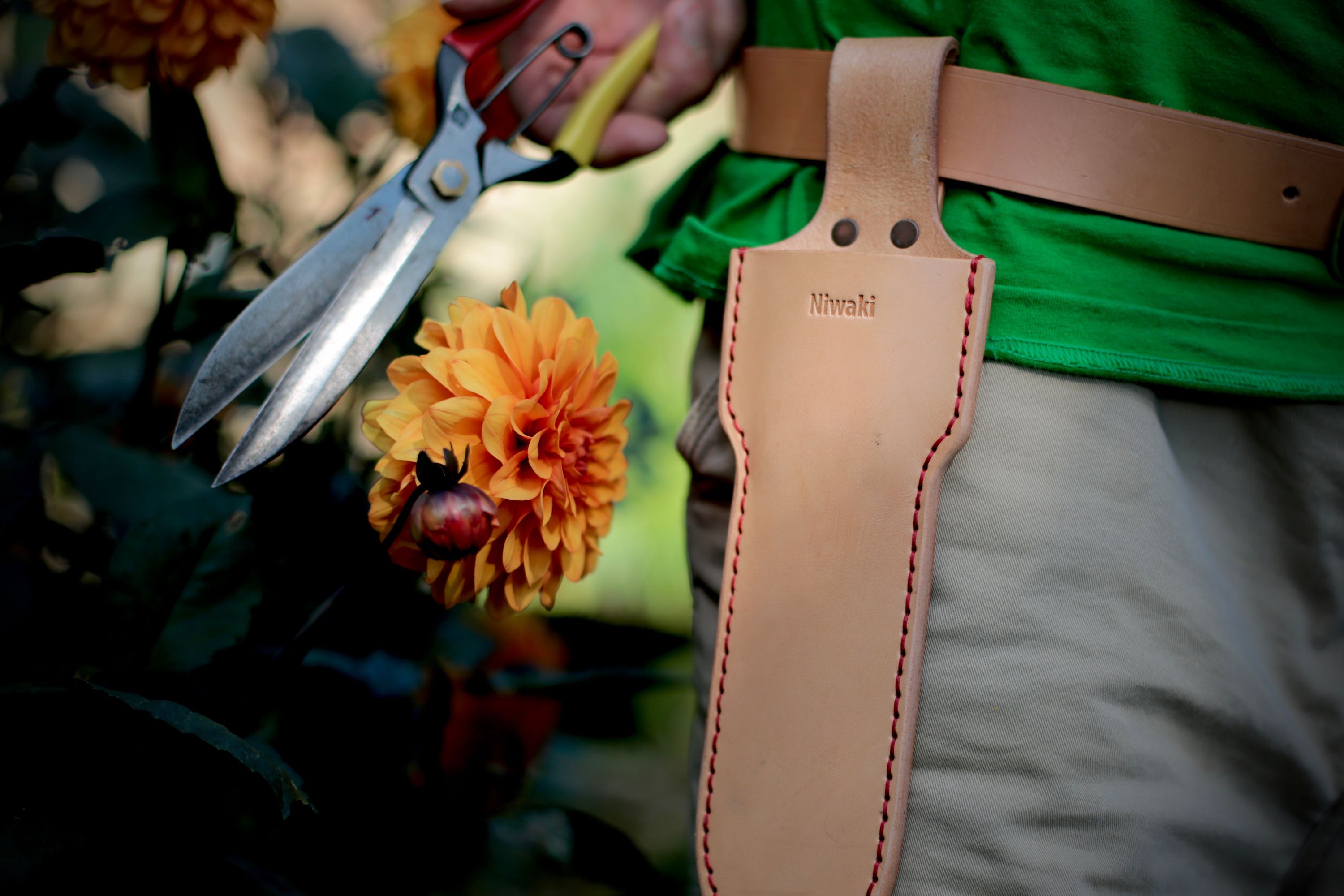 Niwaki Single Holster lang - 21 cm Gürteltasche für Gartenwerkzeug, handgenäht, Leder