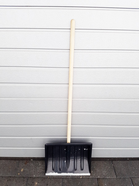 Schneeschaufel Schneeschieber Kunsstoff mit Metallkante